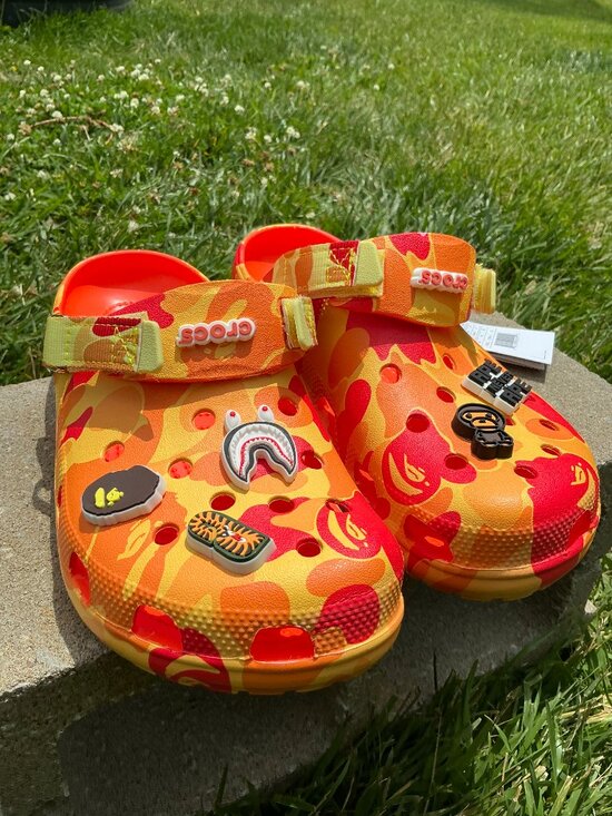 Orange camo Crocs x Bape main image 4